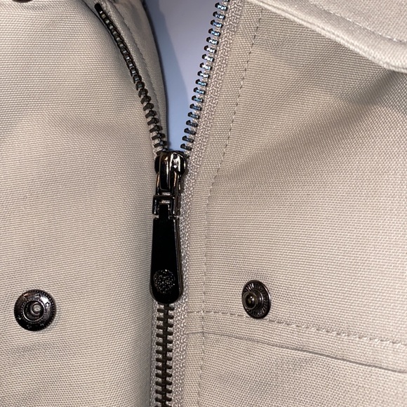 Vince Camuto Lined Trench Coat Removable Sleeves and Arms Women’s Size M - Picture 6 of 15